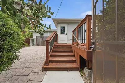 4730 Burlington Avenue N, Saint Petersburg, FL 33713 - Photo 7