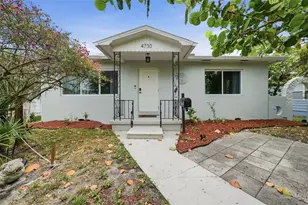 4730 Burlington Ave N, Saint Petersburg, FL 33713 - Photo 1