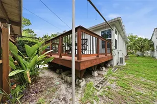 4730 Burlington Ave N, Saint Petersburg, FL 33713 - Photo 29