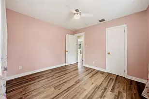 4730 Burlington Ave N, Saint Petersburg, FL 33713 - Photo 17