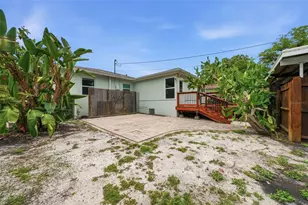 4730 Burlington Ave N, Saint Petersburg, FL 33713 - Photo 27