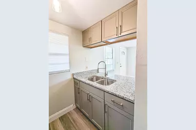 6123 Montana Avenue, New Port Richey, FL 34653 - Photo 9