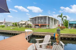 6825 Mt Orange Dr NE, Saint Petersburg, FL 33702 - Photo 3