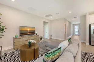 491 Daylily Blvd, Nokomis, FL 34275 - Photo 9