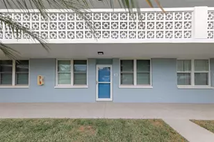4715 Bay St NE, Saint Petersburg, FL 33703 - Photo 1
