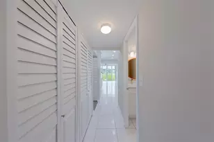 4715 Bay St NE, Saint Petersburg, FL 33703 - Photo 19
