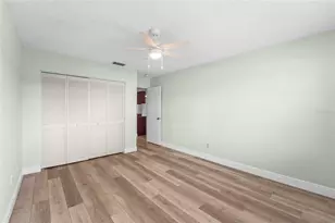 3351 Stonehaven Ct W, Palm Harbor, FL 34684 - Photo 15