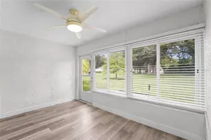 3351 Stonehaven Ct W, Palm Harbor, FL 34684 - Photo 21
