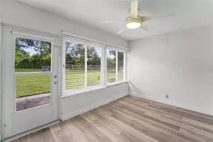 3351 Stonehaven Ct W, Palm Harbor, FL 34684 - Photo 19