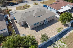 4767 26th Ave N, Saint Petersburg, FL 33713 - Photo 3