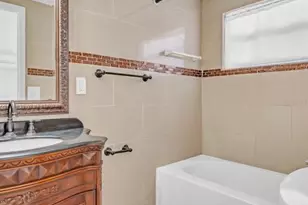4767 26th Ave N, Saint Petersburg, FL 33713 - Photo 17