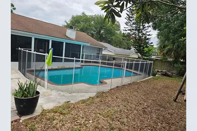 18322 Swan Lake Drive, Lutz, FL 33549 - Photo 49