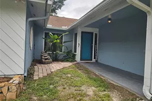 18322 Swan Lake Dr, Lutz, FL 33549 - Photo 3