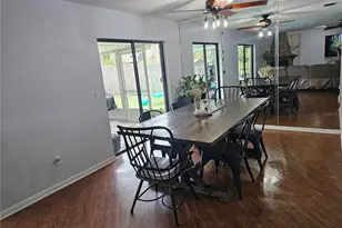 18322 Swan Lake Dr, Lutz, FL 33549 - Photo 41