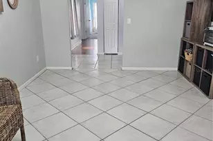 18322 Swan Lake Dr, Lutz, FL 33549 - Photo 7