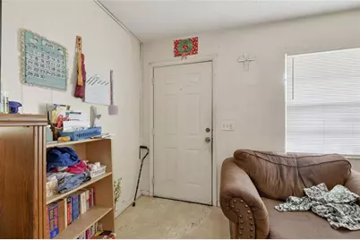 8725 N 46th Street #A & B, Tampa, FL 33617 - Photo 33