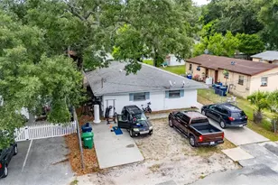 8725 N 46th St, Tampa, FL 33617 - Photo 57