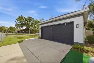 3524 17th St Ct E, Bradenton, FL 34208 - Photo 3