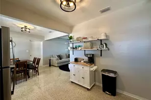 4917 99th St N, Saint Petersburg, FL 33708 - Photo 7