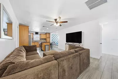 6292 109th Avenue N, Pinellas Park, FL 33782 - Photo 7