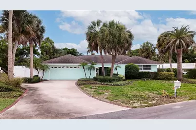 301 Palm Drive, Largo, FL 33770 - Photo 3