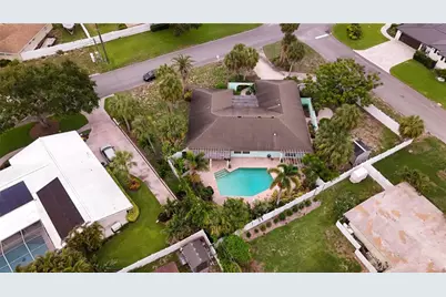 301 Palm Drive, Largo, FL 33770 - Photo 39