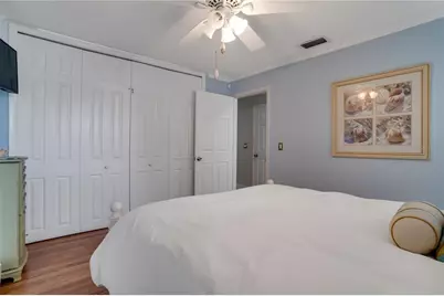301 Palm Drive, Largo, FL 33770 - Photo 23