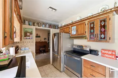 13817 Dominica Drive, Seminole, FL 33776 - Photo 7