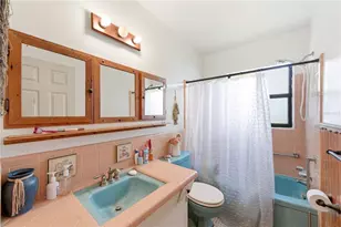 13817 Dominica Dr, Seminole, FL 33776 - Photo 11