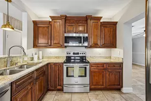 3924 W Bay View Ave, Tampa, FL 33611 - Photo 19