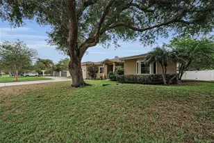1888 Bugle Ln, Clearwater, FL 33764 - Photo 7