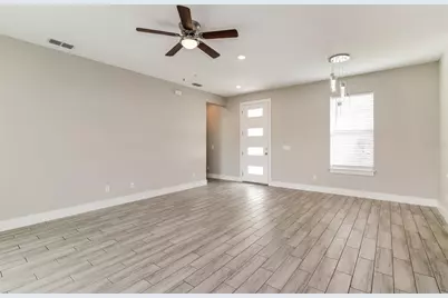 325 Hibiscus Drive, Kissimmee, FL 34759 - Photo 3