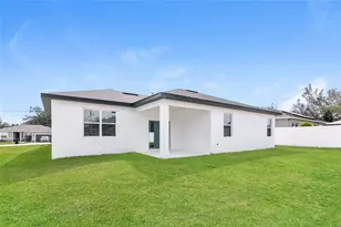 325 Hibiscus Dr, Kissimmee, FL 34759 - Photo 15