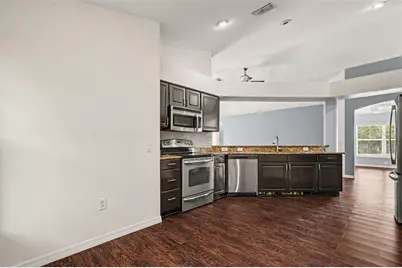 1852 Blanchard Ct, Wesley Chapel, FL 33543 - Photo 9