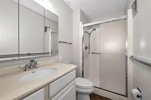 5530 80th St N, Saint Petersburg, FL 33709 - Photo 23