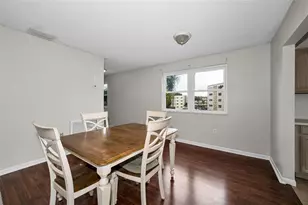 5530 80th St N, Saint Petersburg, FL 33709 - Photo 9