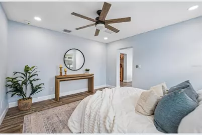 9725 48th Place N, Saint Petersburg, FL 33708 - Photo 23