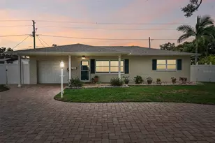 9725 48th Pl N, Saint Petersburg, FL 33708 - Photo 51