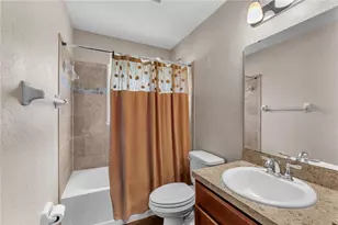 719 Vineyard Reserve Ct, Seffner, FL 33584 - Photo 23