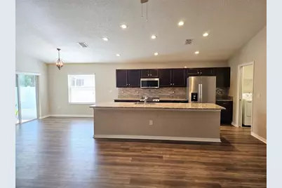 719 Vineyard Reserve Court, Seffner, FL 33584 - Photo 9