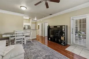 10520 Villa View Cir, Tampa, FL 33647 - Photo 7