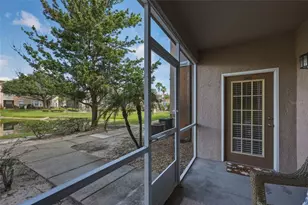 10520 Villa View Cir, Tampa, FL 33647 - Photo 3
