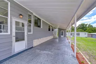 6055 Crestview Ln, Zephyrhills, FL 33542 - Photo 43