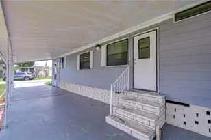 6055 Crestview Ln, Zephyrhills, FL 33542 - Photo 33