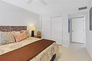 250 Rosery Rd NW, Largo, FL 33770 - Photo 17