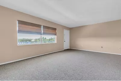 5060 76th Avenue N #402, Pinellas Park, FL 33781 - Photo 7