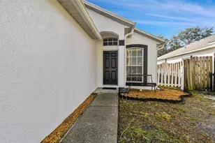 30626 Birdhouse Dr, Wesley Chapel, FL 33545 - Photo 5