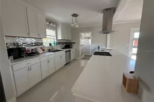 6407 1st Palm Point, Saint Pete Beach, FL 33706 - Photo 7