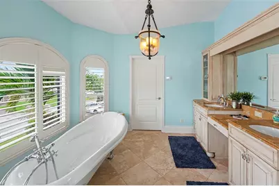 17323 Kennedy Drive, North Redington Beach, FL 33708 - Photo 27