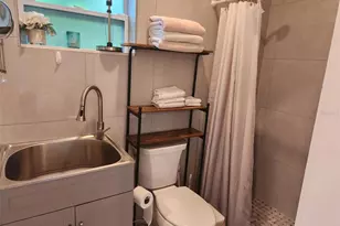 734 37th Ave N, Saint Petersburg, FL 33704 - Photo 13